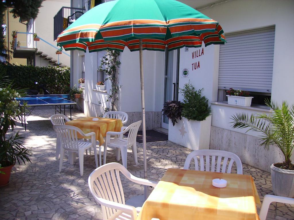 Hotel Villa Tua Riccione Kültér fotó